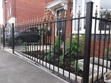Victorian railings with safety finials