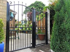 Bosworth single gate